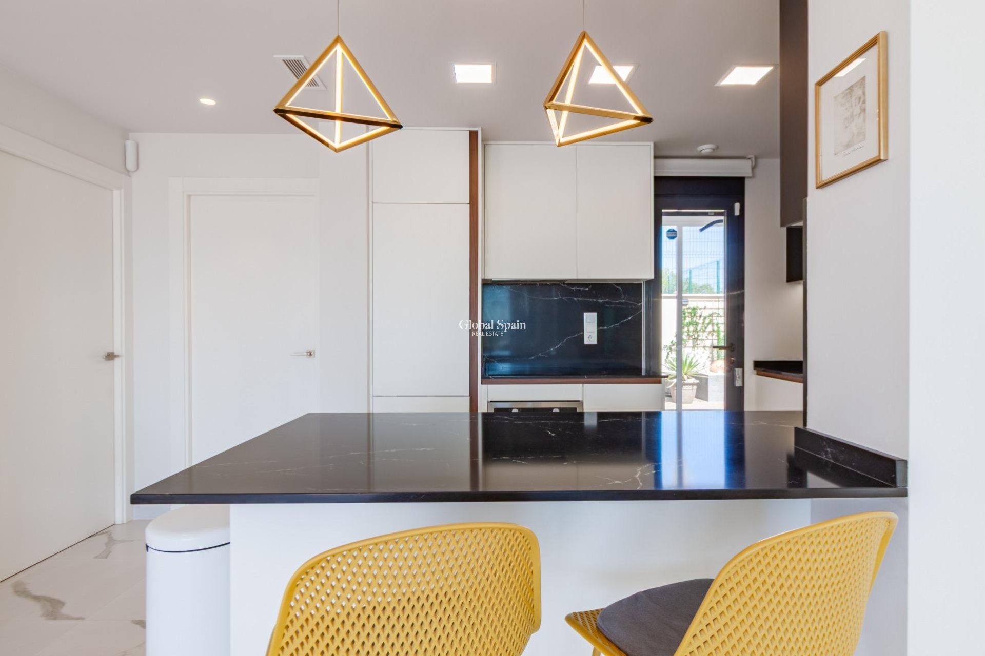 Odsprzedaż - MIESZKANIE -
SAN MIGUEL DE SALINAS - Bellavista