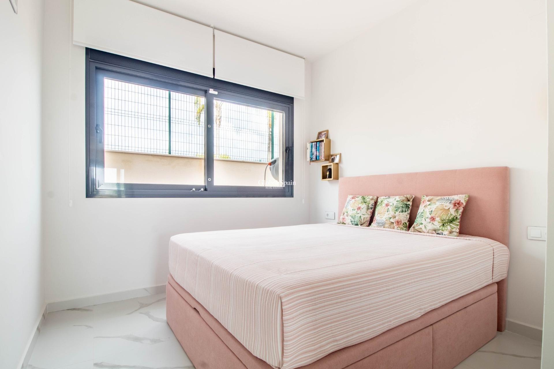 Odsprzedaż - MIESZKANIE -
SAN MIGUEL DE SALINAS - San Miguel de Salinas