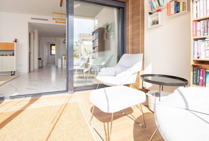 Odsprzedaż - MIESZKANIE -
SAN MIGUEL DE SALINAS - San Miguel de Salinas