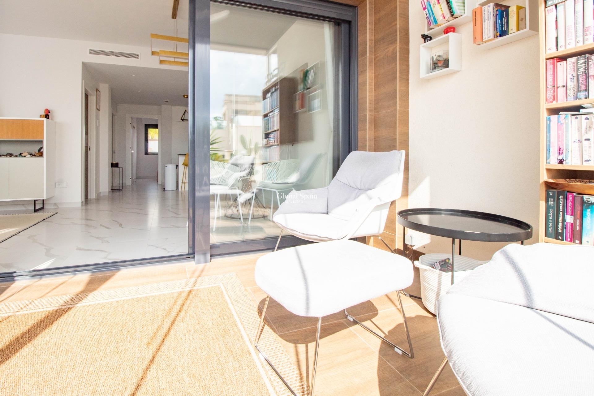 Odsprzedaż - MIESZKANIE -
SAN MIGUEL DE SALINAS - San Miguel de Salinas