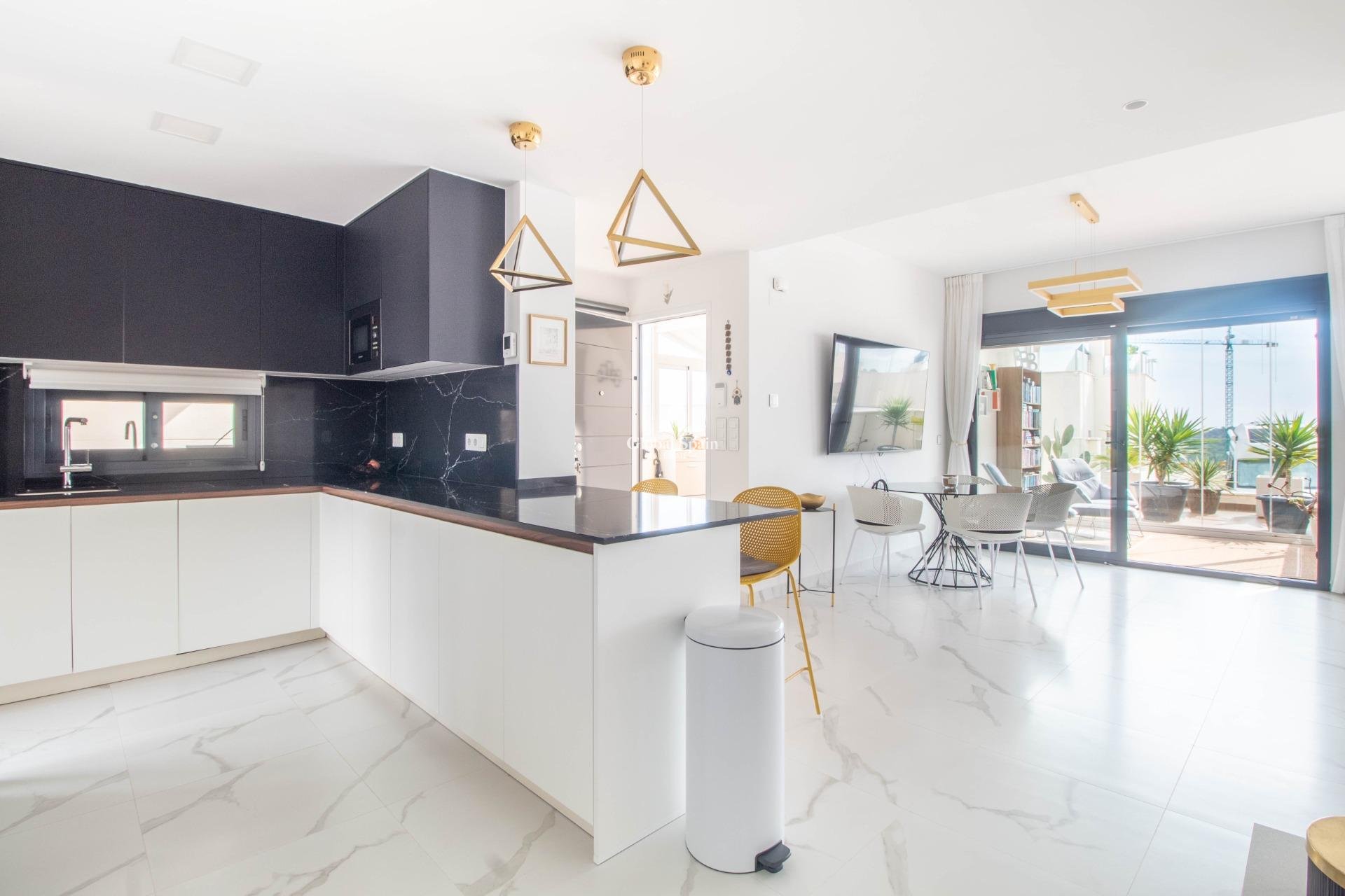 Odsprzedaż - MIESZKANIE -
SAN MIGUEL DE SALINAS - San Miguel de Salinas