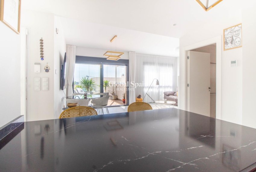 Odsprzedaż - MIESZKANIE -
SAN MIGUEL DE SALINAS - San Miguel de Salinas