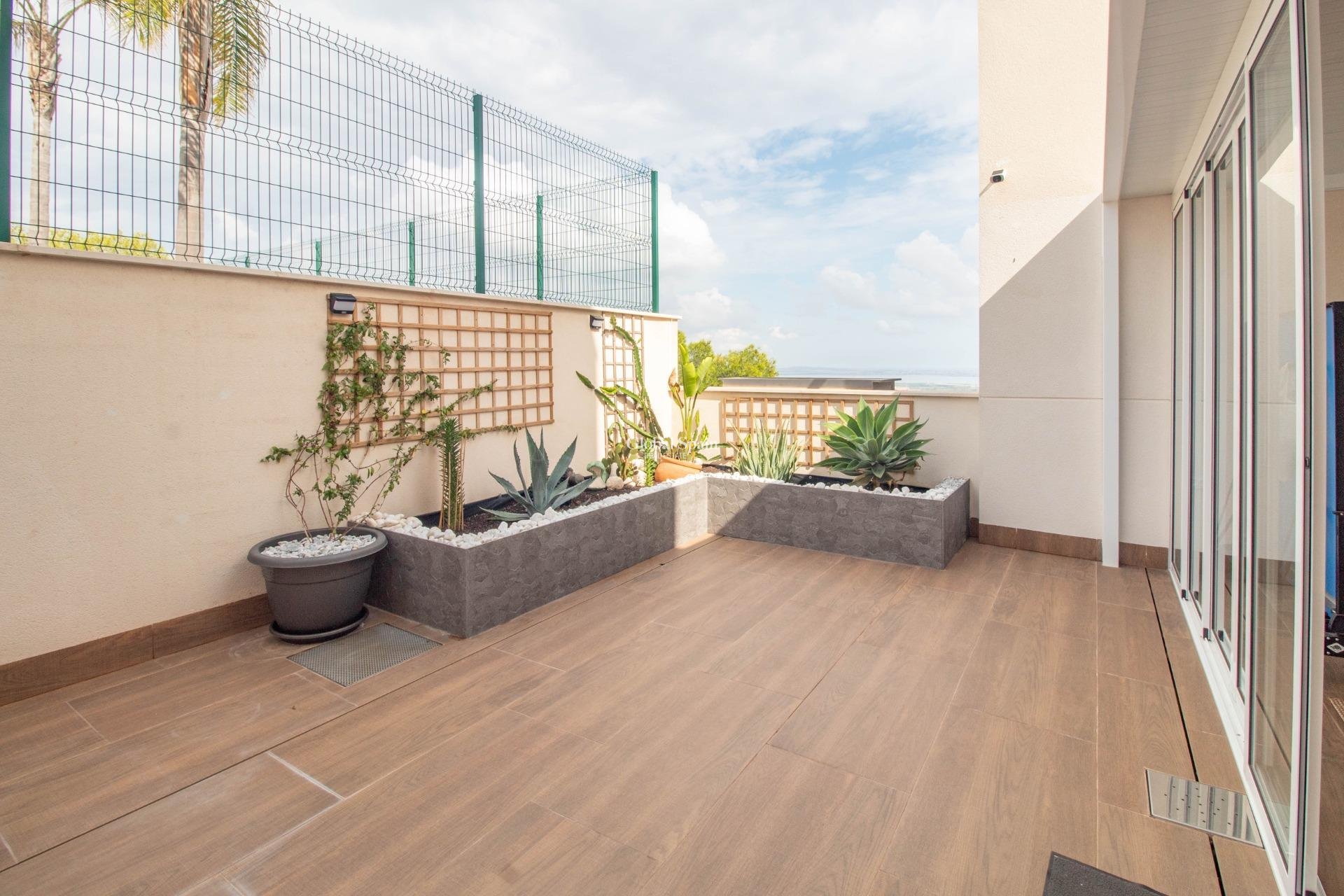 Odsprzedaż - MIESZKANIE -
SAN MIGUEL DE SALINAS - San Miguel de Salinas