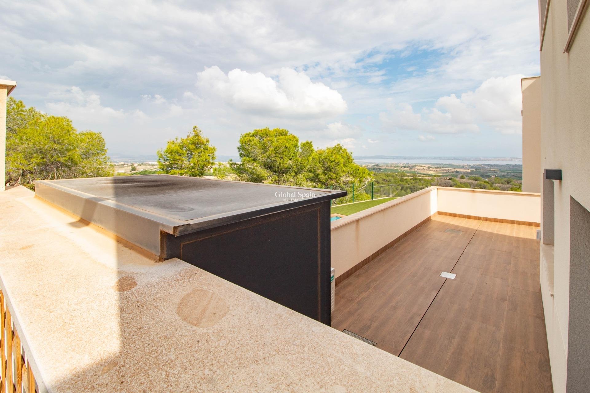 Odsprzedaż - MIESZKANIE -
SAN MIGUEL DE SALINAS - San Miguel de Salinas