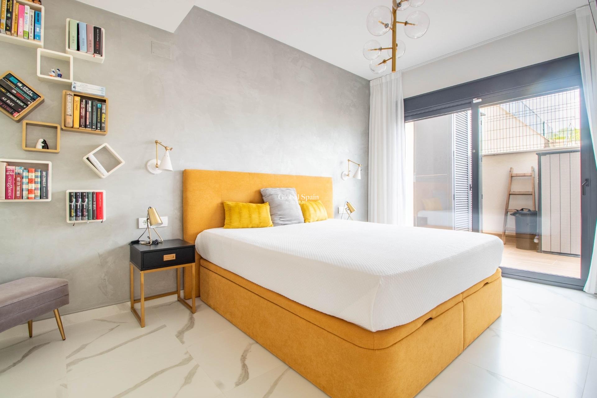 Odsprzedaż - MIESZKANIE -
SAN MIGUEL DE SALINAS - San Miguel de Salinas