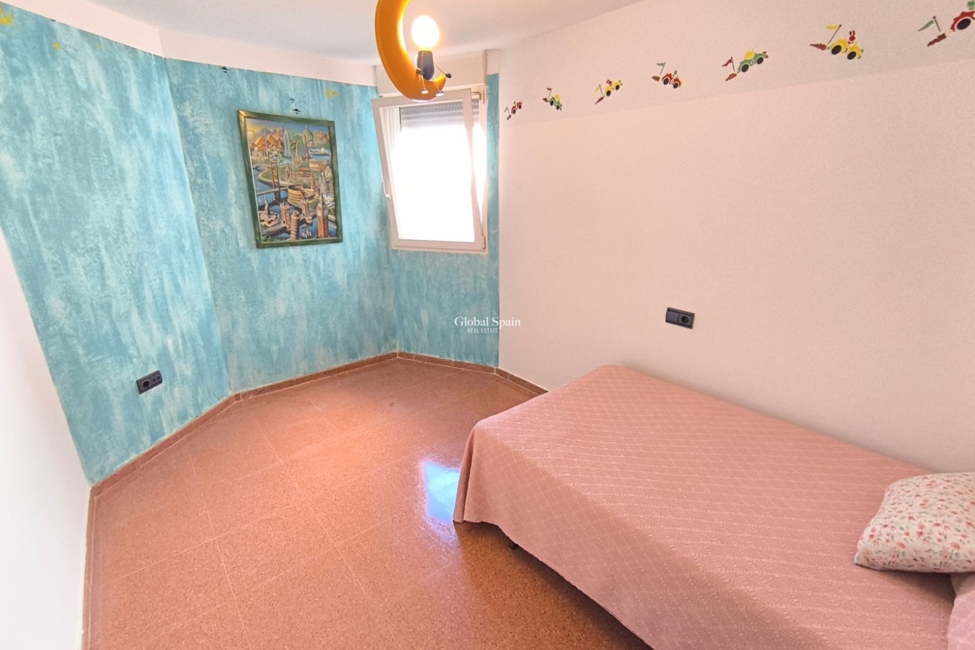 Odsprzedaż - MIESZKANIE -
SAX - Inland