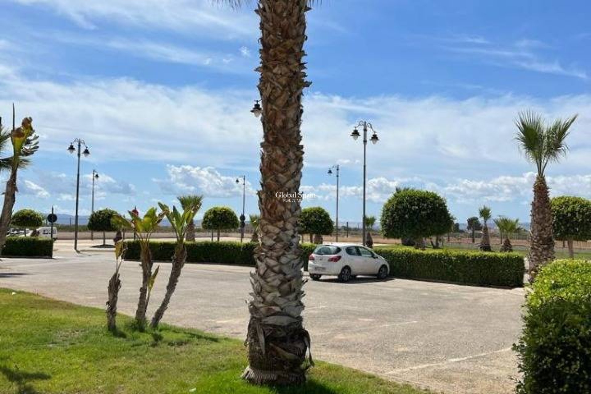 Odsprzedaż - MIESZKANIE -
TORRE PACHECO - Roldán