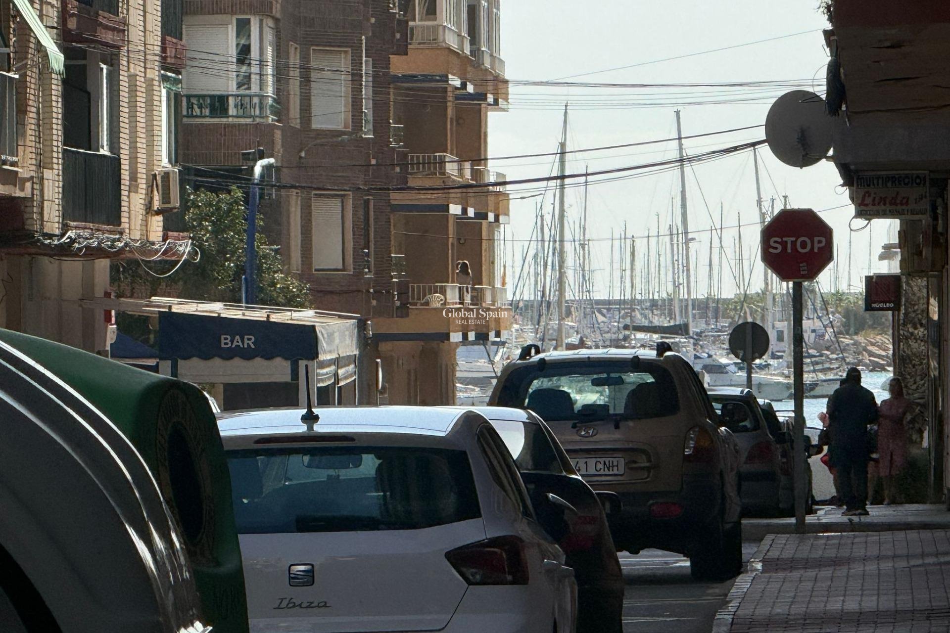 Odsprzedaż - MIESZKANIE -
TORREVIEJA - Acequion