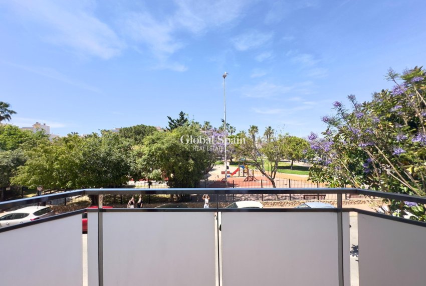 Odsprzedaż - MIESZKANIE -
TORREVIEJA - Acequion