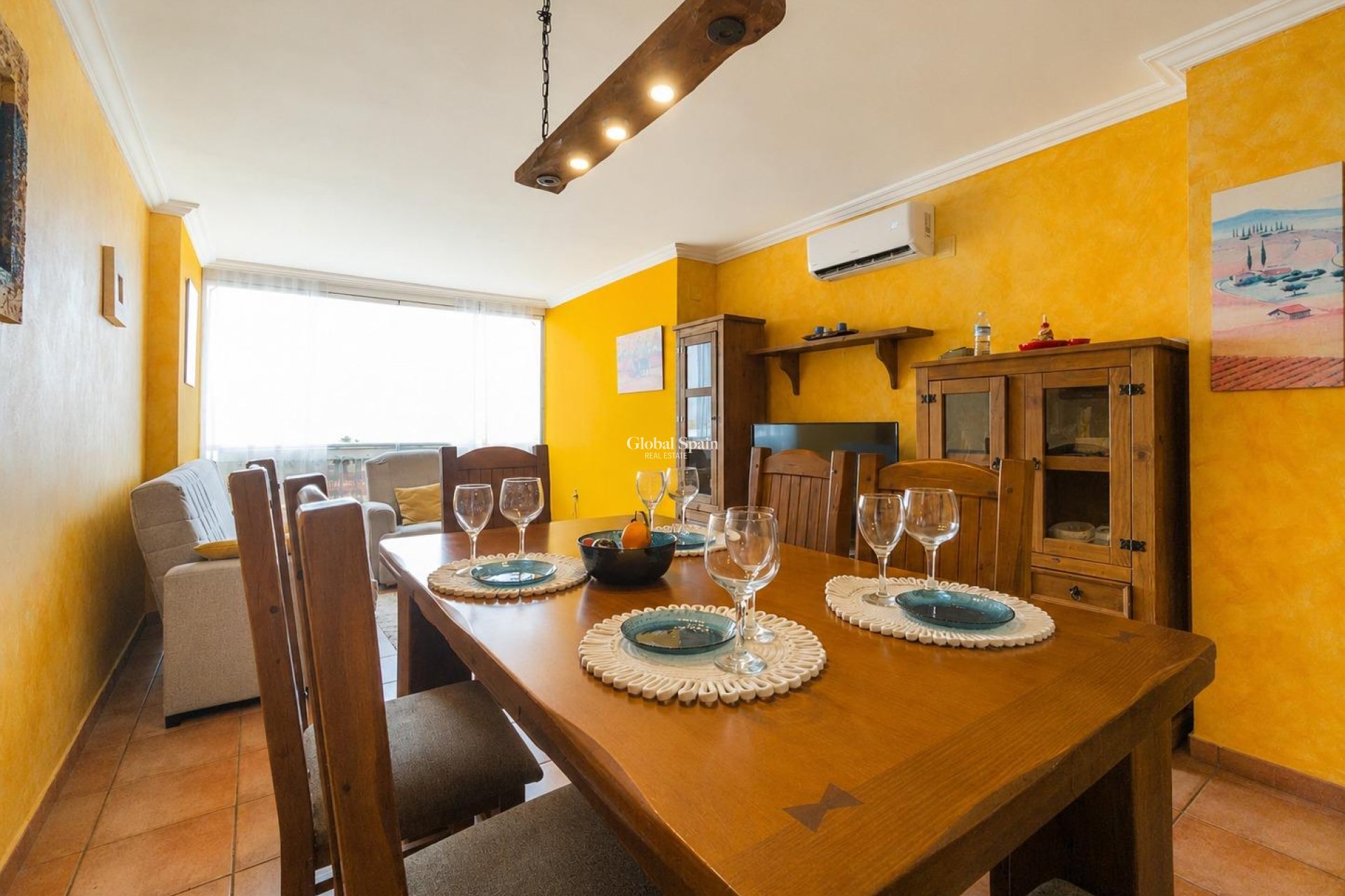 Odsprzedaż - MIESZKANIE -
TORREVIEJA - Acequion