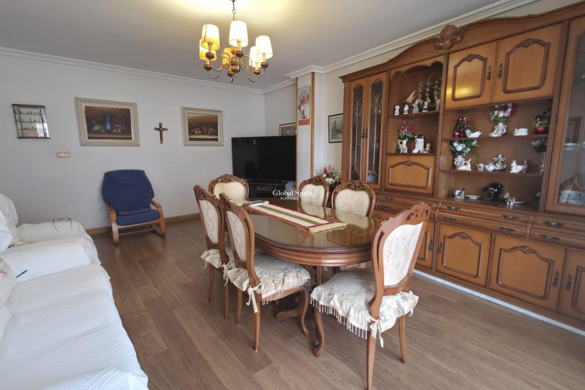 Odsprzedaż - MIESZKANIE -
TORREVIEJA - Acequion