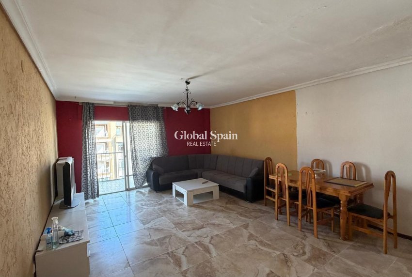 Odsprzedaż - MIESZKANIE -
TORREVIEJA - Acequion