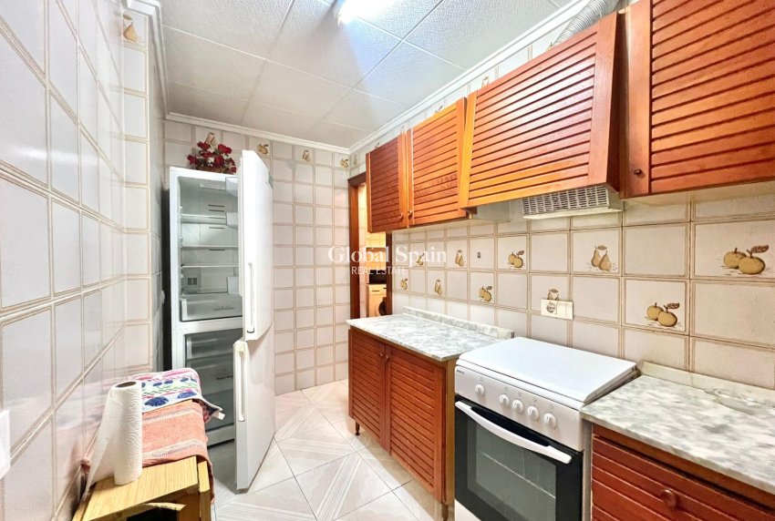 Odsprzedaż - MIESZKANIE -
TORREVIEJA - Acequion