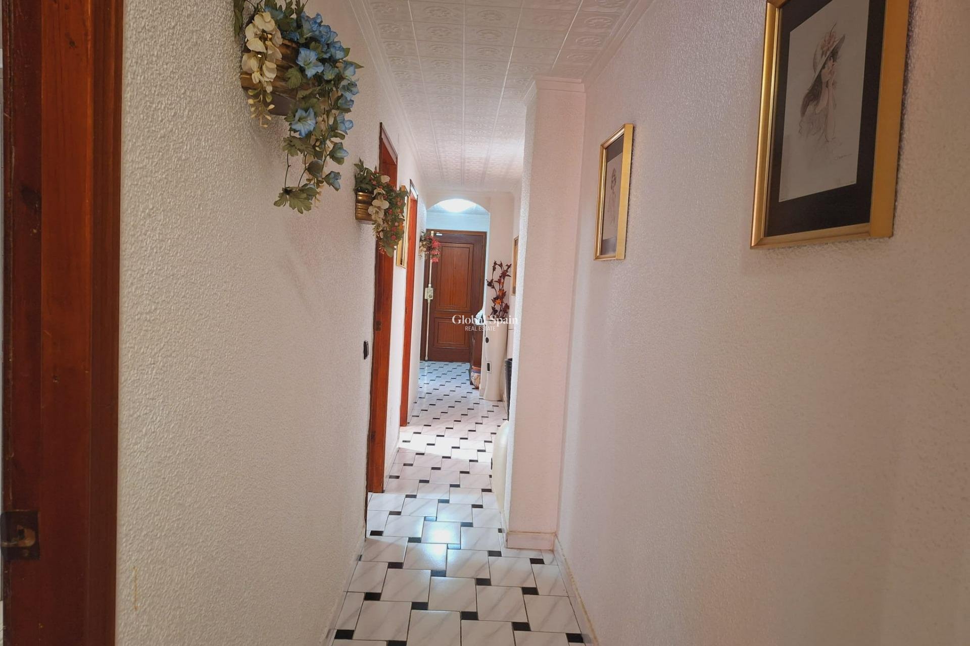 Odsprzedaż - MIESZKANIE -
TORREVIEJA - Acequion