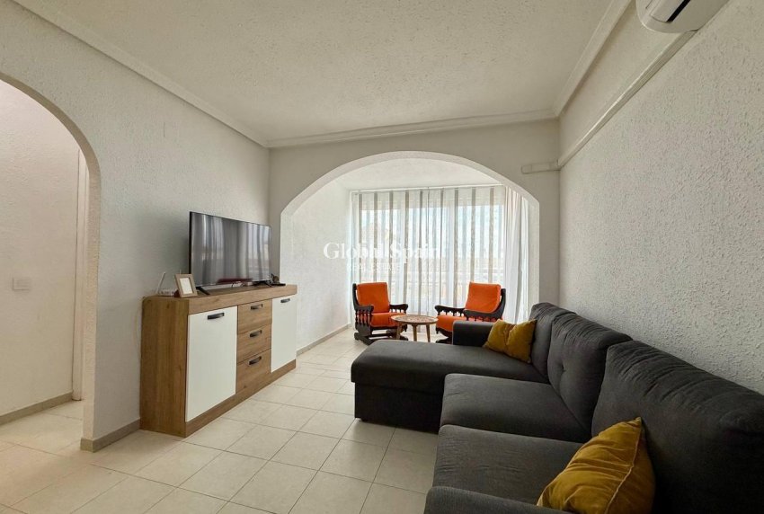 Odsprzedaż - MIESZKANIE -
TORREVIEJA - Acequion