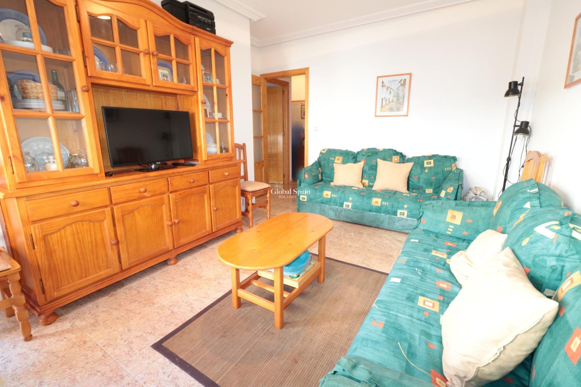 Odsprzedaż - MIESZKANIE -
TORREVIEJA - Acequion