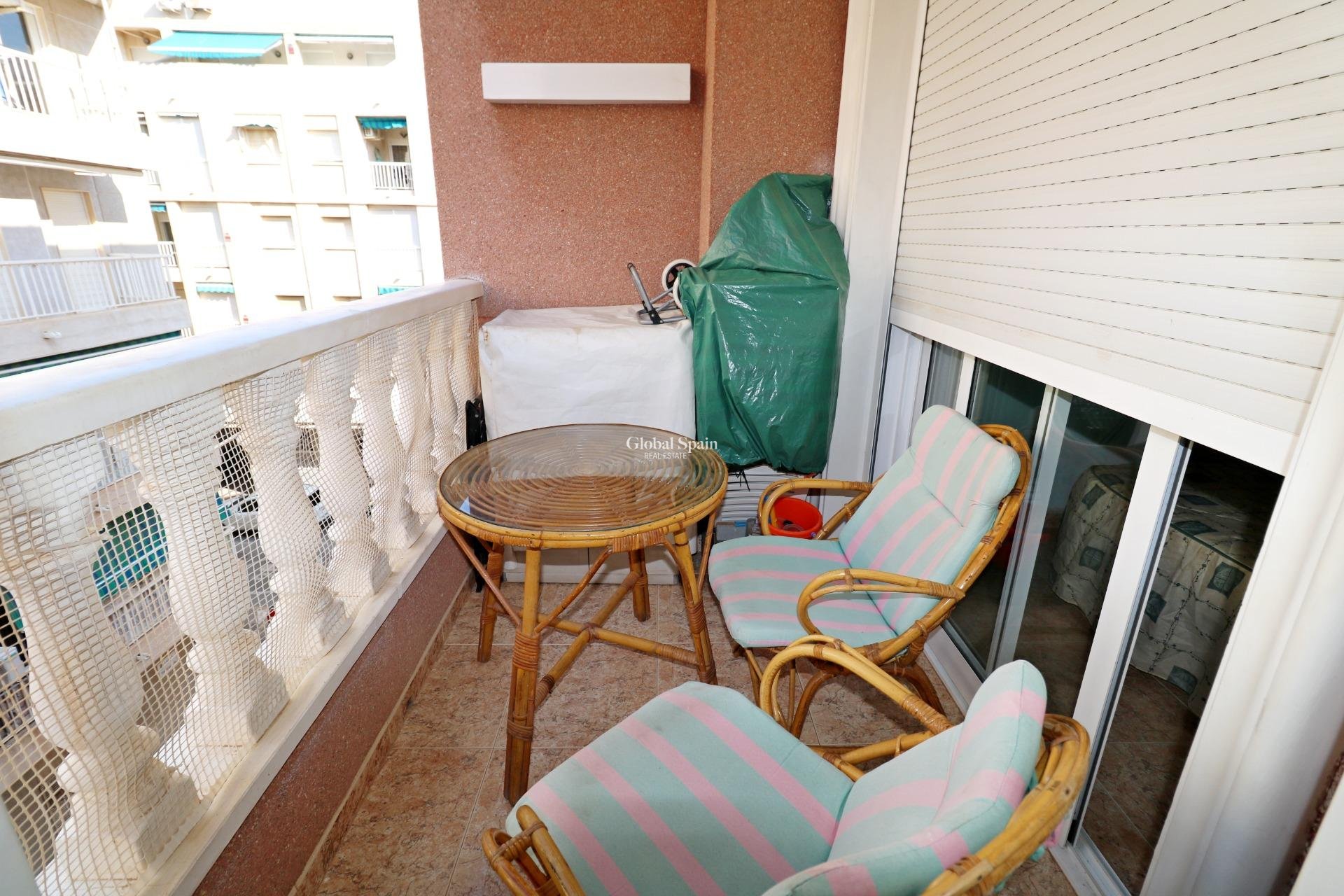 Odsprzedaż - MIESZKANIE -
TORREVIEJA - Acequion