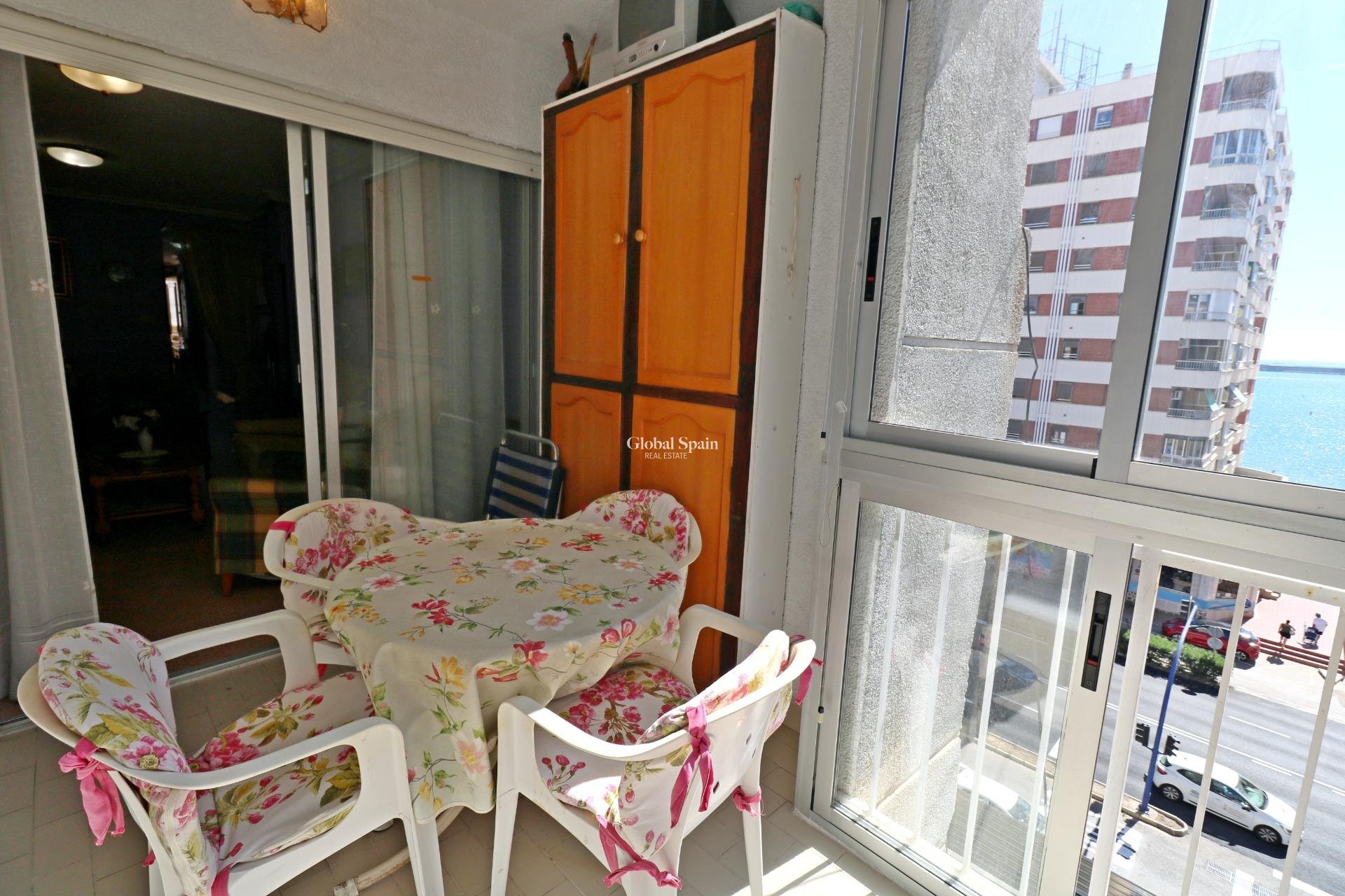 Odsprzedaż - MIESZKANIE -
TORREVIEJA - Acequion