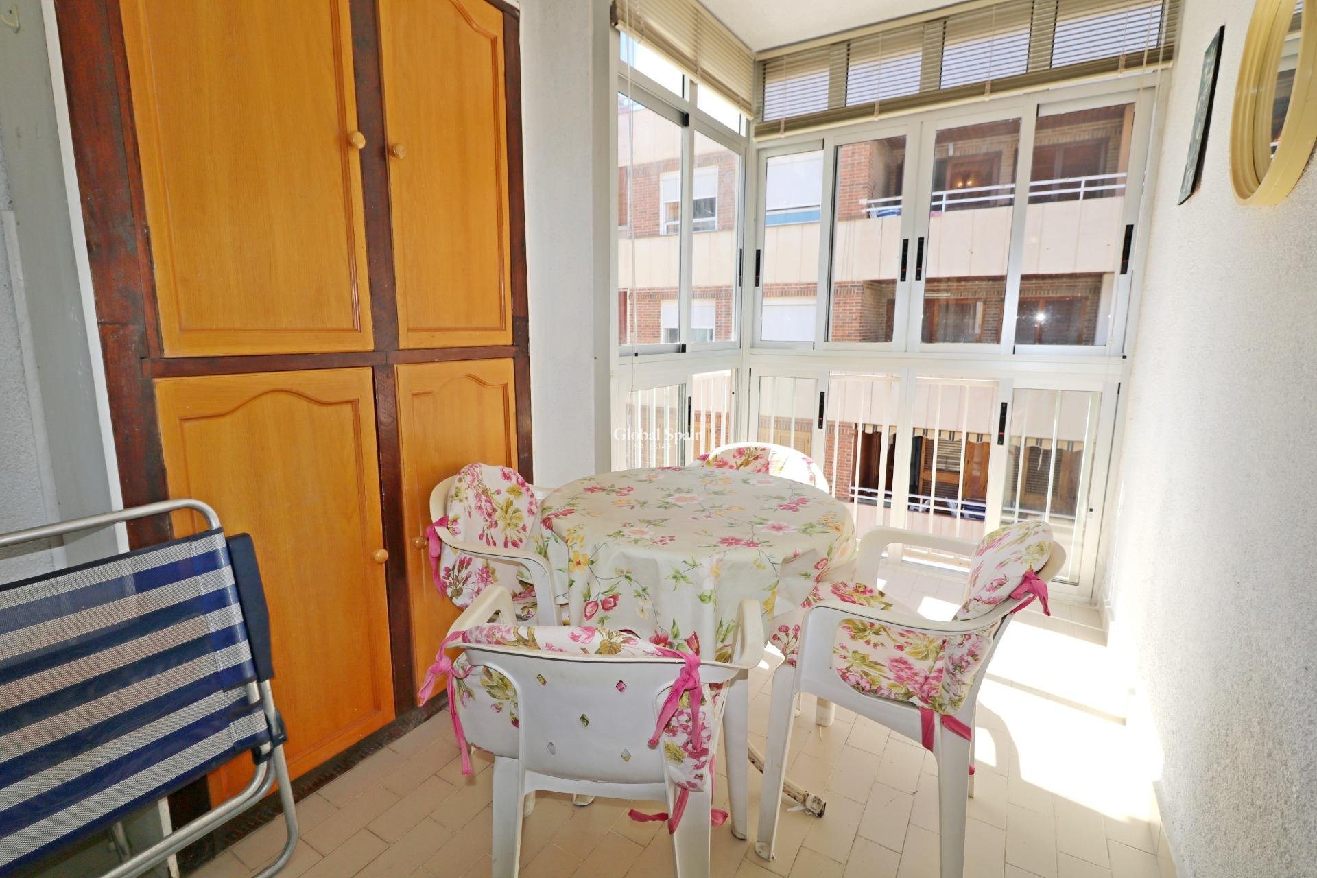 Odsprzedaż - MIESZKANIE -
TORREVIEJA - Acequion