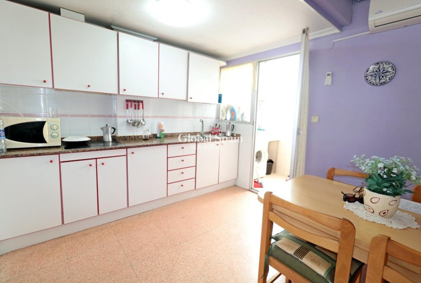 Odsprzedaż - MIESZKANIE -
TORREVIEJA - Acequion