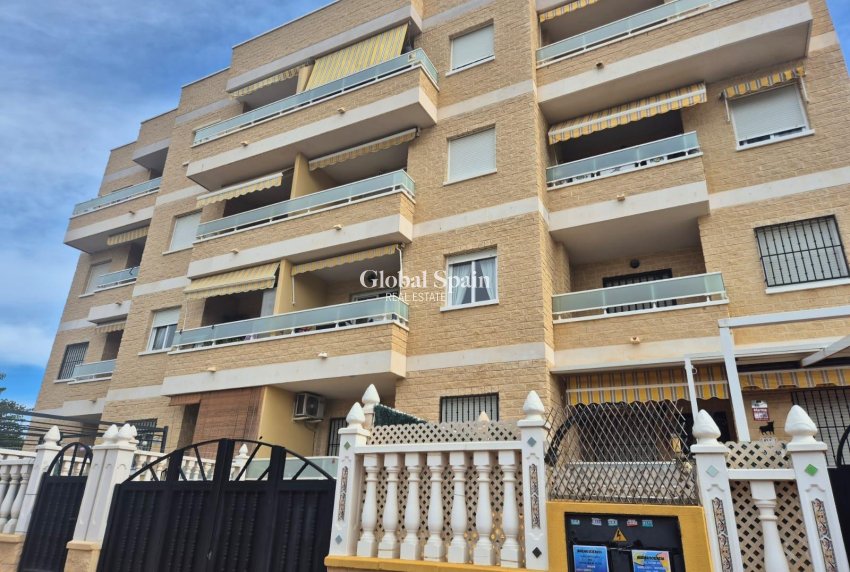 Odsprzedaż - MIESZKANIE -
TORREVIEJA - Aguas Nuevas