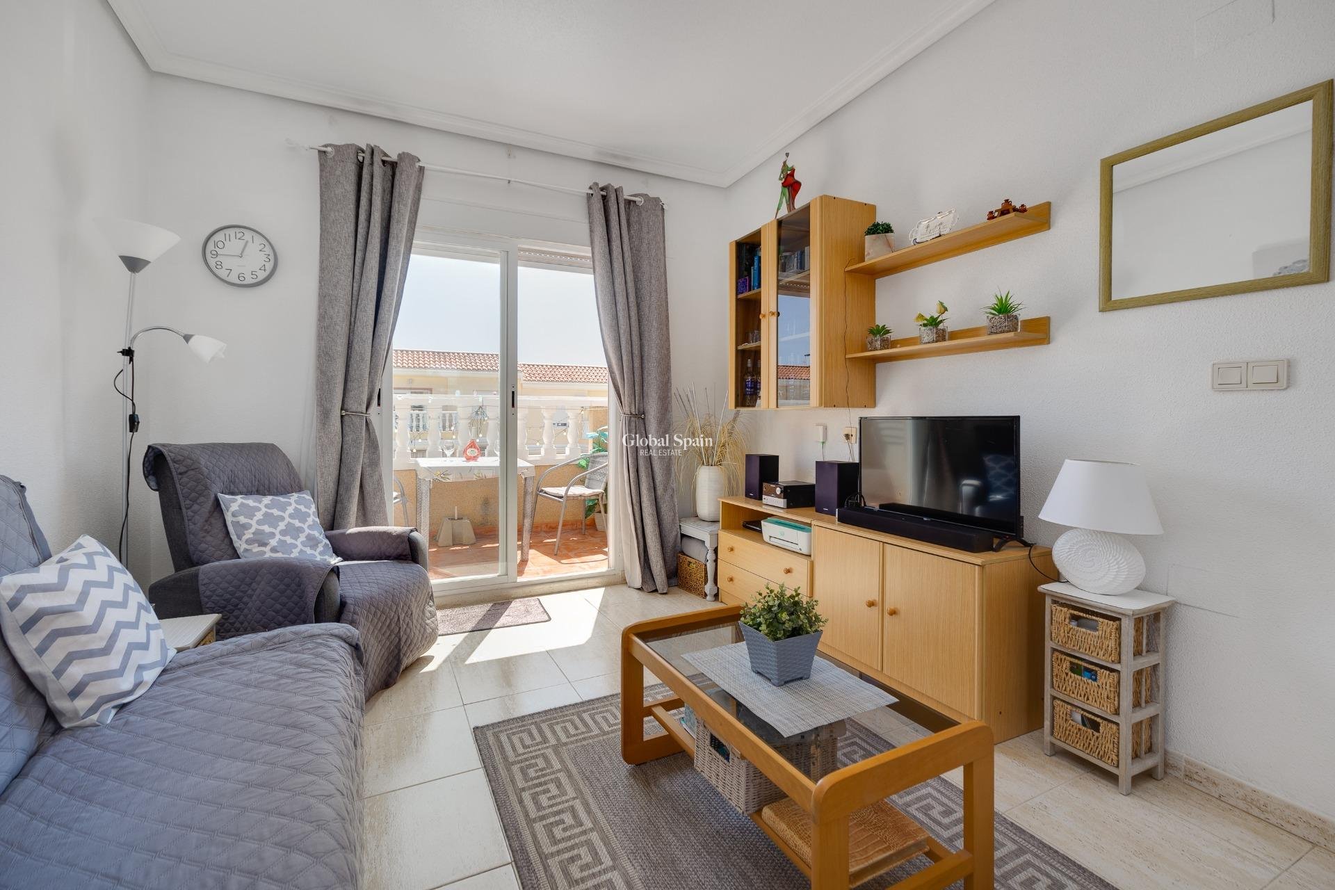Odsprzedaż - MIESZKANIE -
TORREVIEJA - Aguas Nuevas