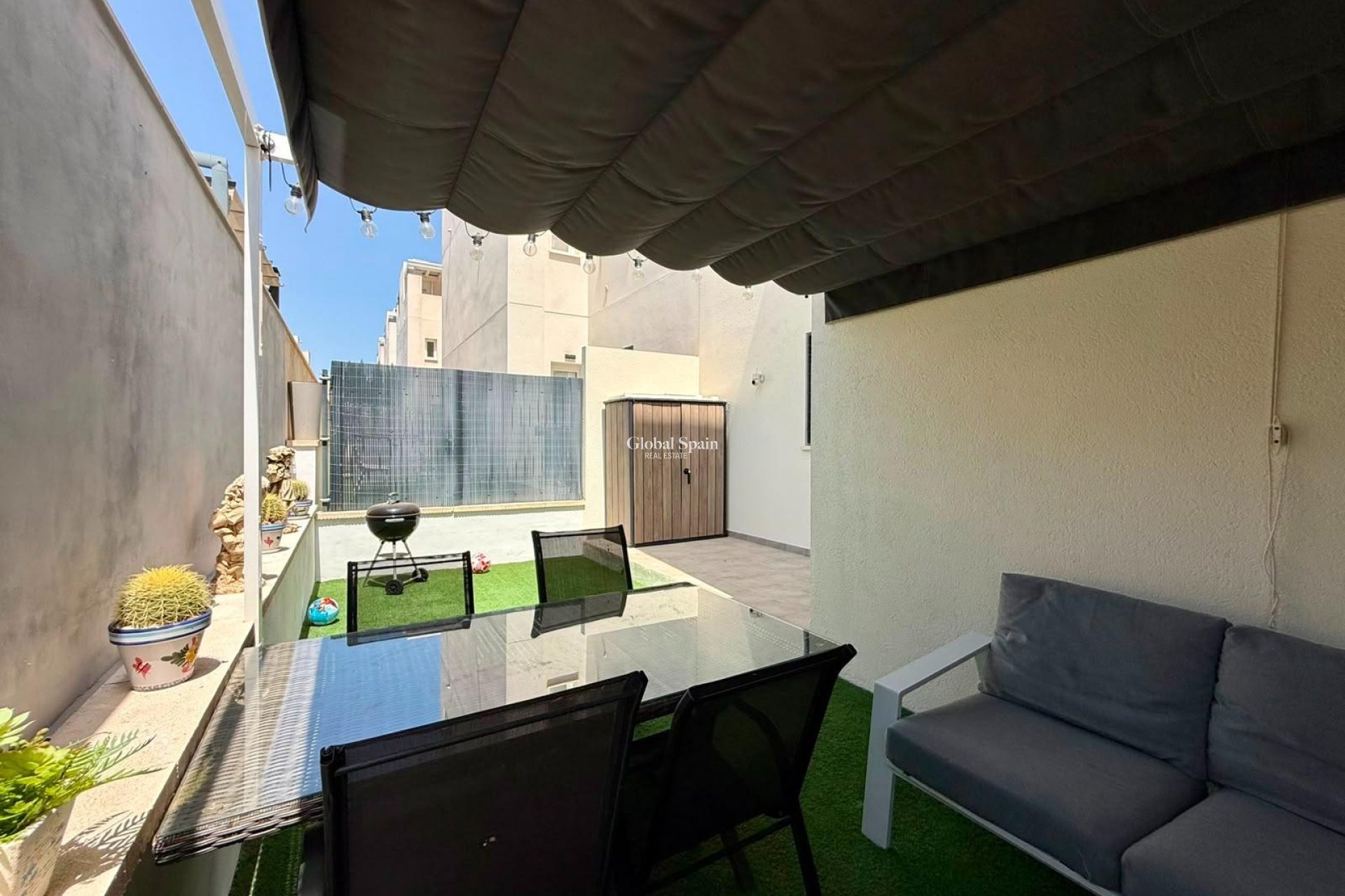 Odsprzedaż - MIESZKANIE -
TORREVIEJA - Aguas Nuevas