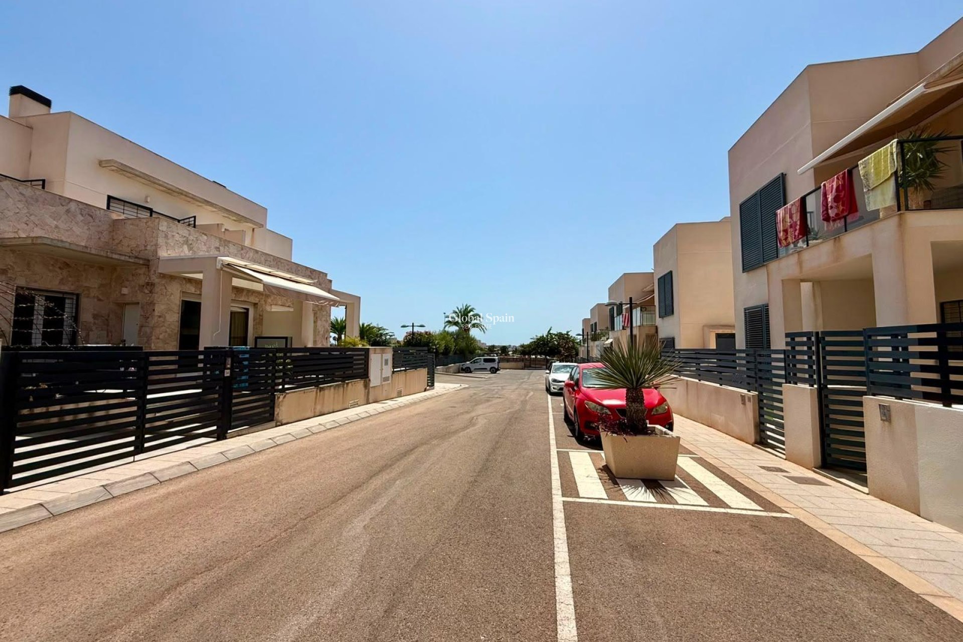 Odsprzedaż - MIESZKANIE -
TORREVIEJA - Aguas Nuevas