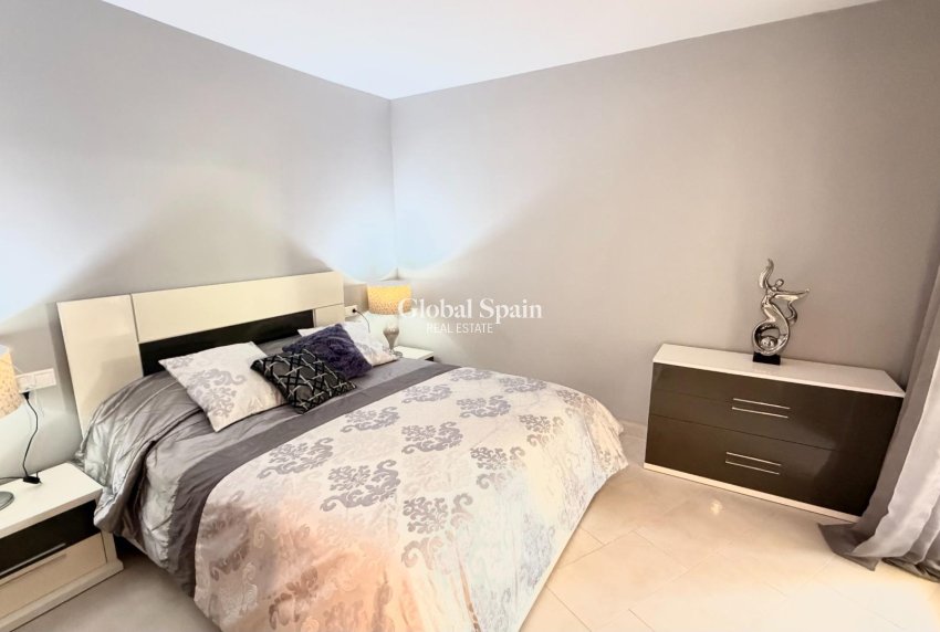 Odsprzedaż - MIESZKANIE -
TORREVIEJA - Aldea del mar
