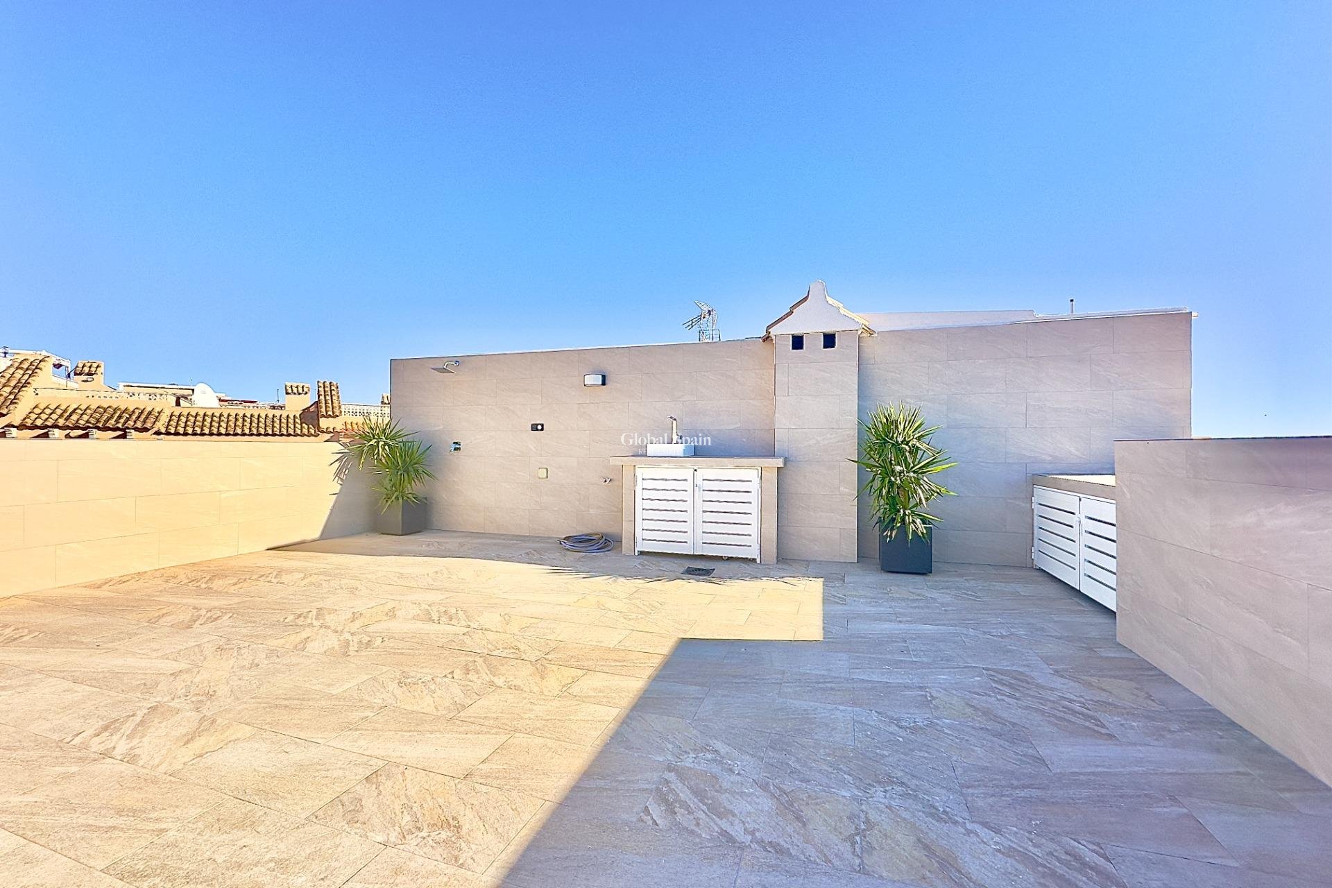 Odsprzedaż - MIESZKANIE -
TORREVIEJA - Cabo Cervera