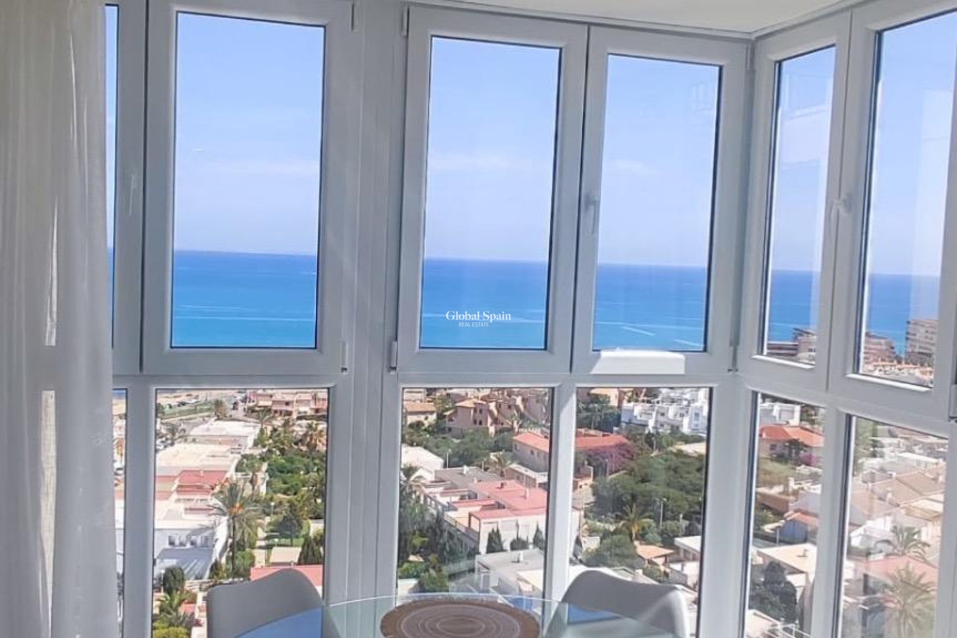 Odsprzedaż - MIESZKANIE -
TORREVIEJA - Cabo Cervera