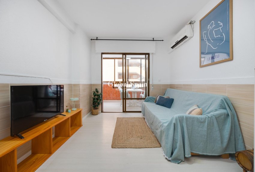 Odsprzedaż - MIESZKANIE -
TORREVIEJA - Cabo Cervera