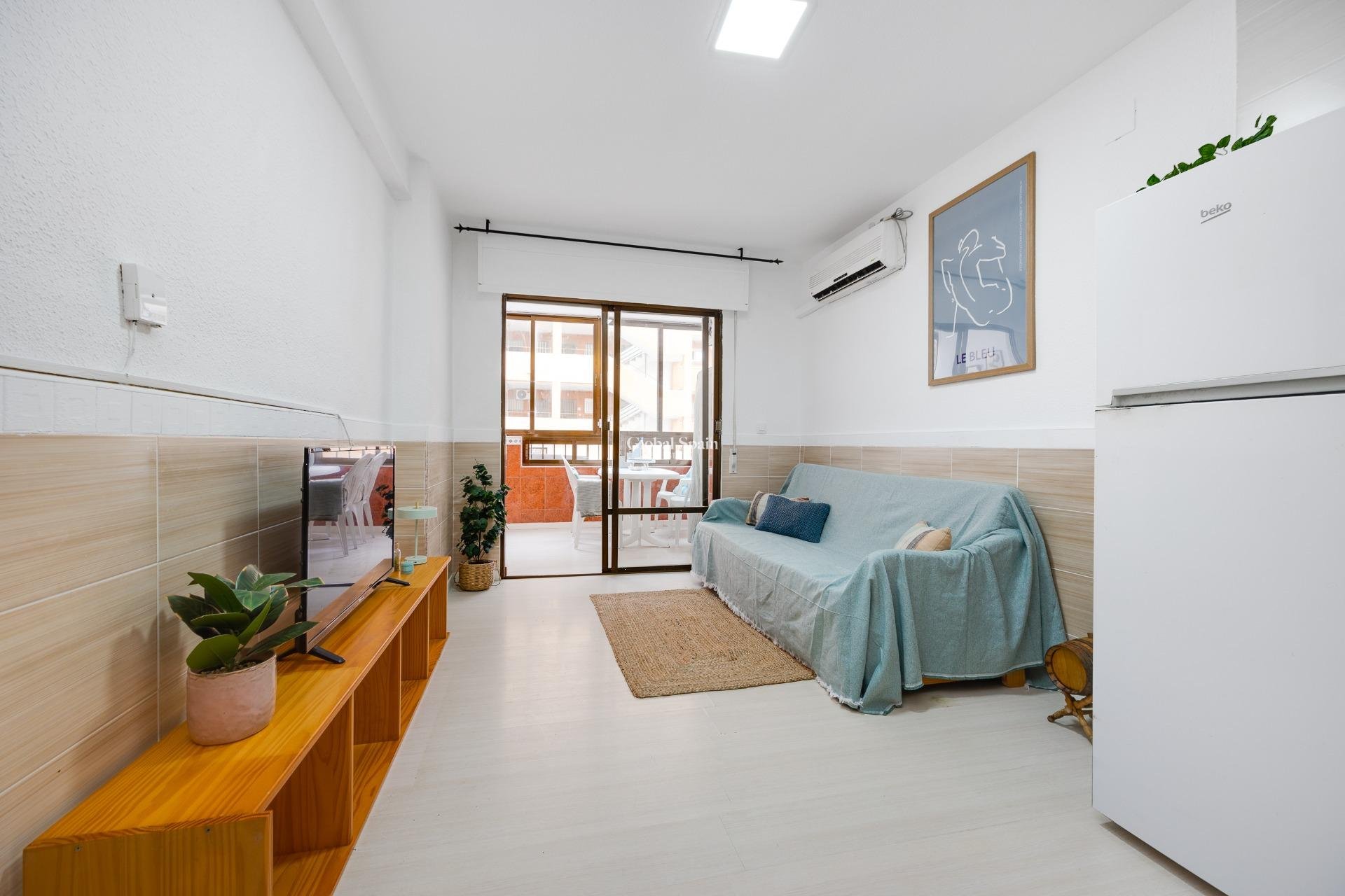 Odsprzedaż - MIESZKANIE -
TORREVIEJA - Cabo Cervera