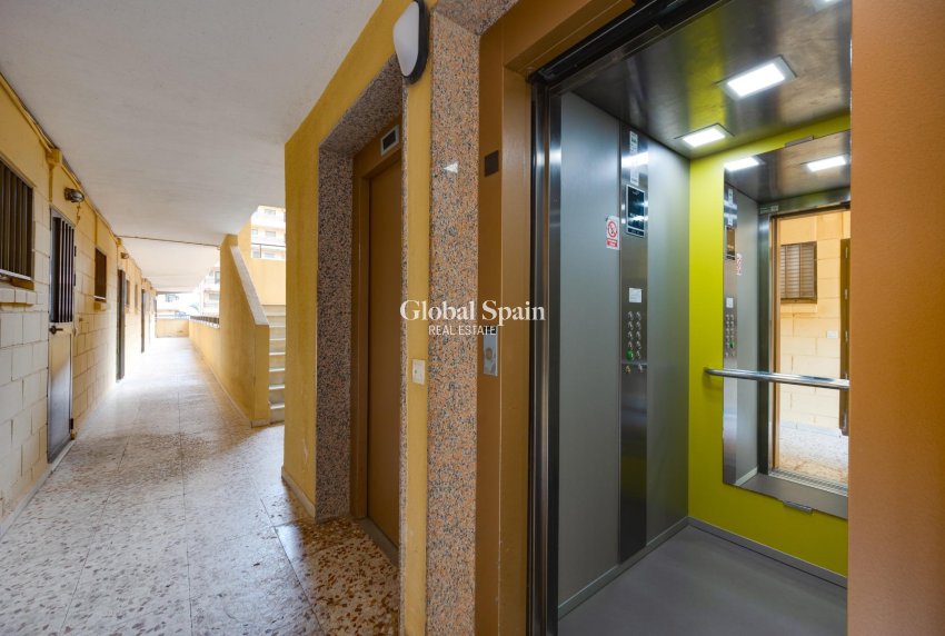 Odsprzedaż - MIESZKANIE -
TORREVIEJA - Cabo Cervera
