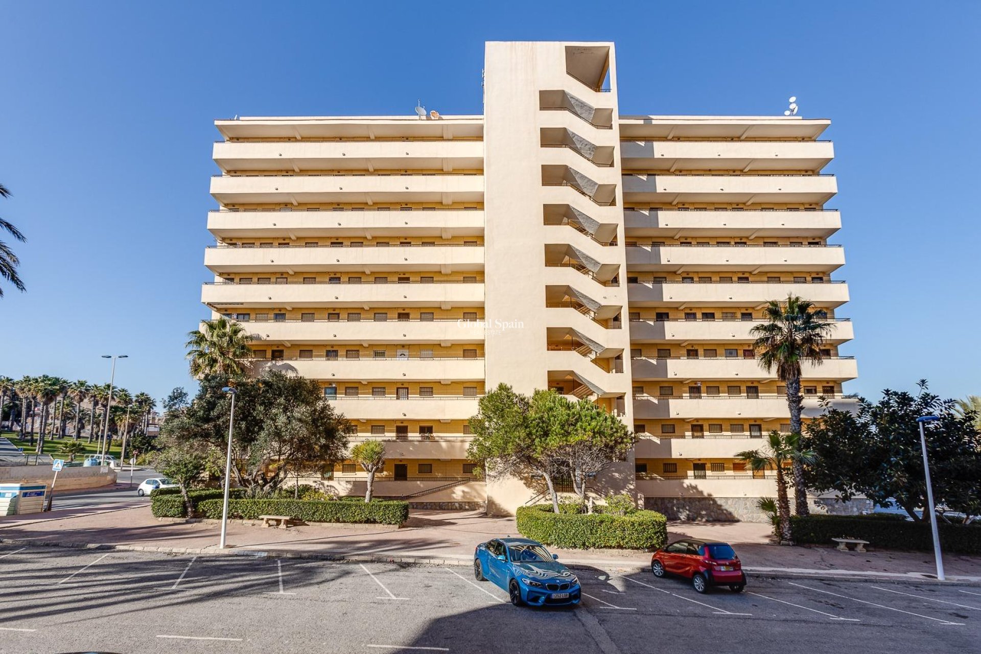 Odsprzedaż - MIESZKANIE -
TORREVIEJA - Cabo Cervera