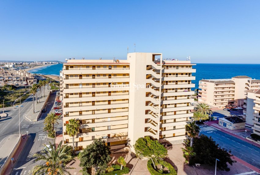 Odsprzedaż - MIESZKANIE -
TORREVIEJA - Cabo Cervera