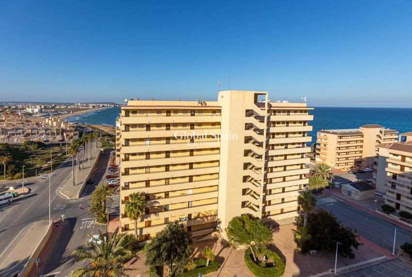 Odsprzedaż - MIESZKANIE -
TORREVIEJA - Cabo Cervera