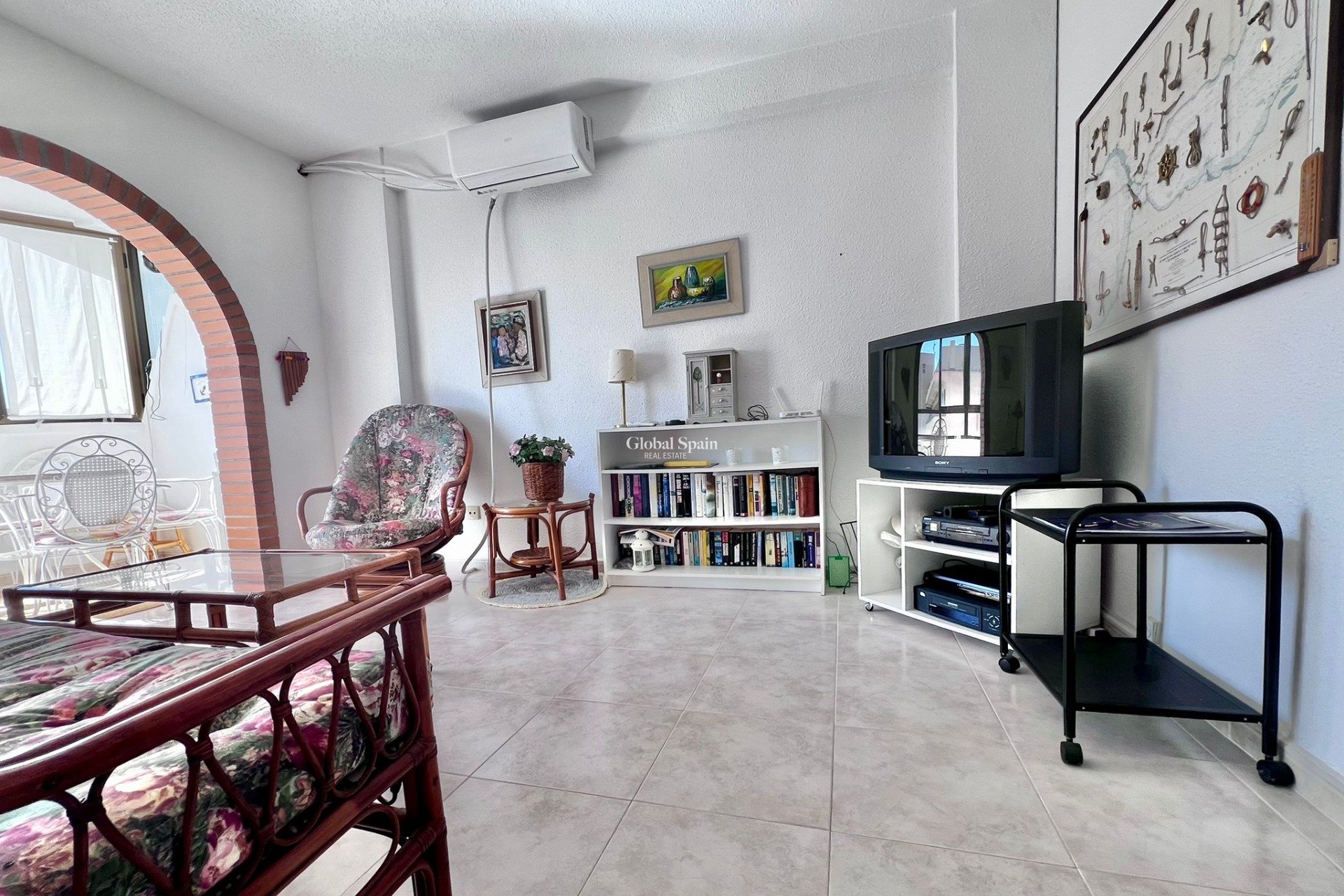 Odsprzedaż - MIESZKANIE -
TORREVIEJA - Cabo Cervera