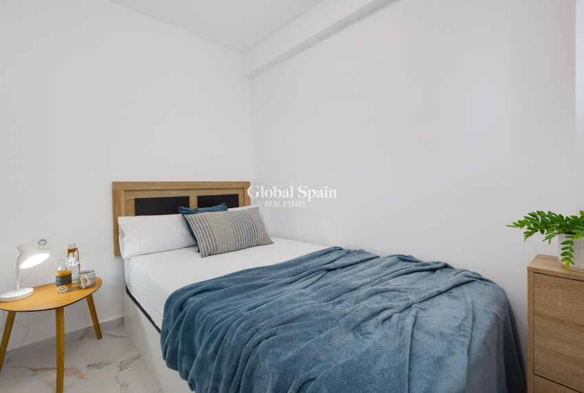 Odsprzedaż - MIESZKANIE -
TORREVIEJA - Cabo Cervera