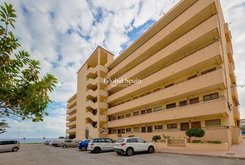 Odsprzedaż - MIESZKANIE -
TORREVIEJA - Cabo Cervera