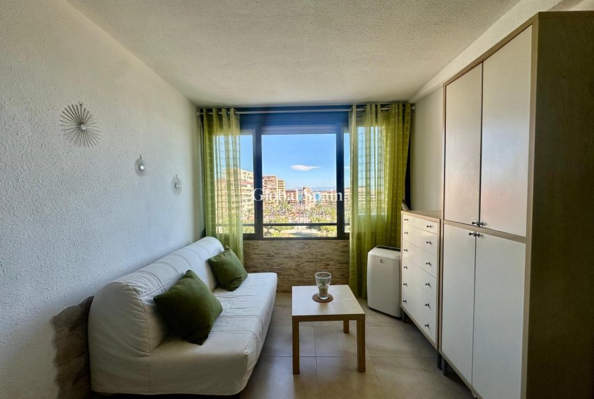Odsprzedaż - MIESZKANIE -
TORREVIEJA - Cabo Cervera