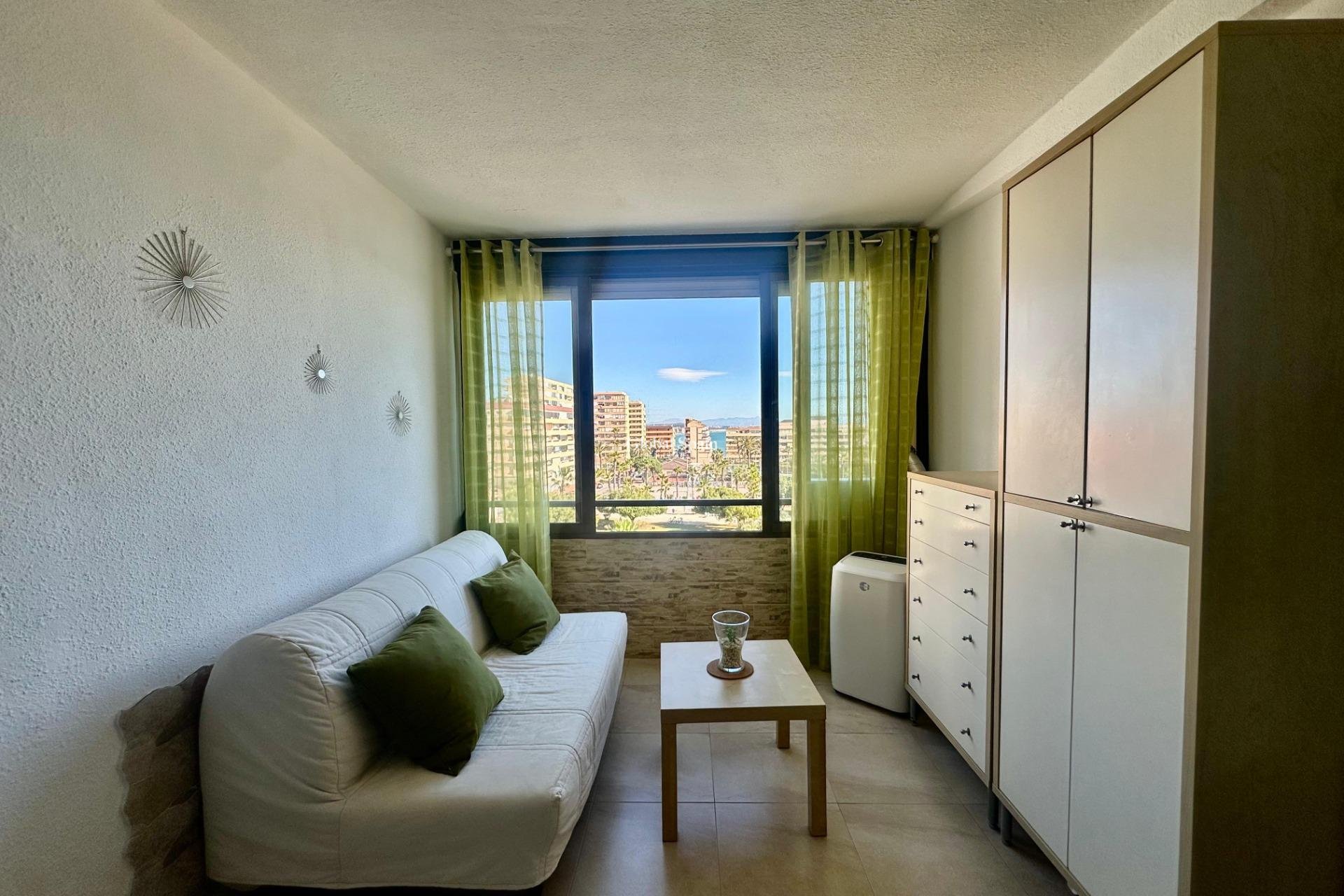 Odsprzedaż - MIESZKANIE -
TORREVIEJA - Cabo Cervera