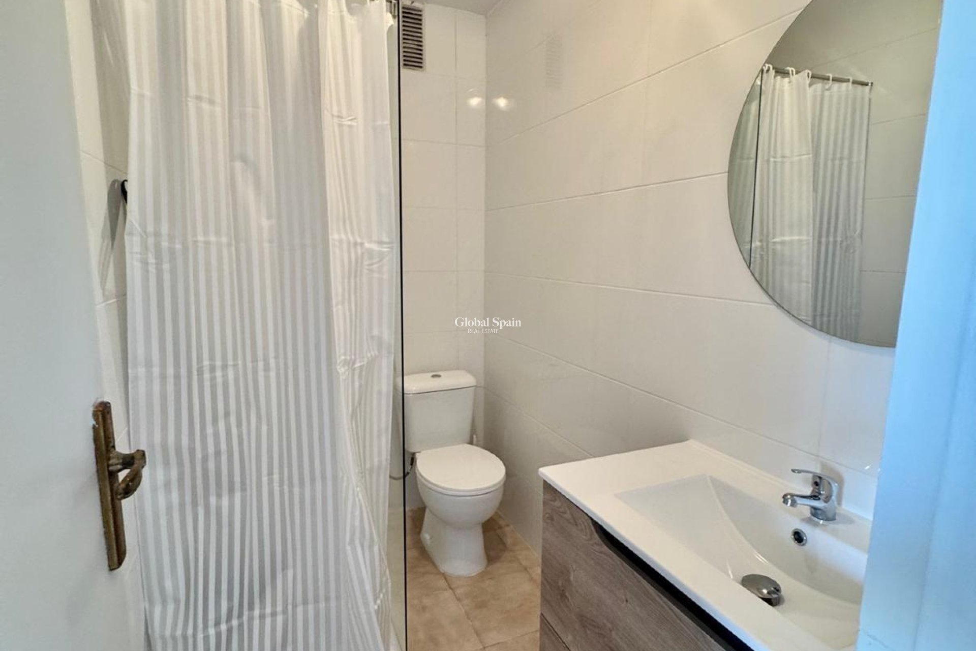 Odsprzedaż - MIESZKANIE -
TORREVIEJA - Cabo Cervera