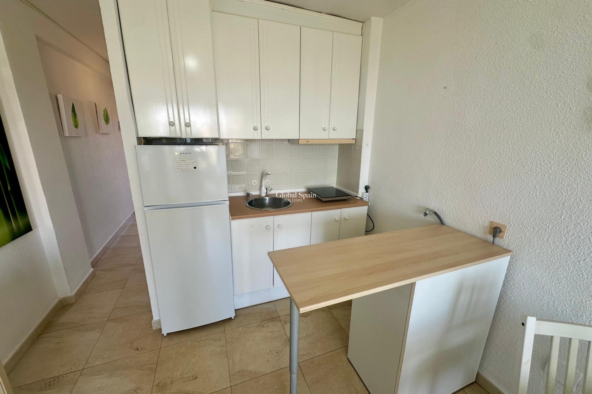 Odsprzedaż - MIESZKANIE -
TORREVIEJA - Cabo Cervera