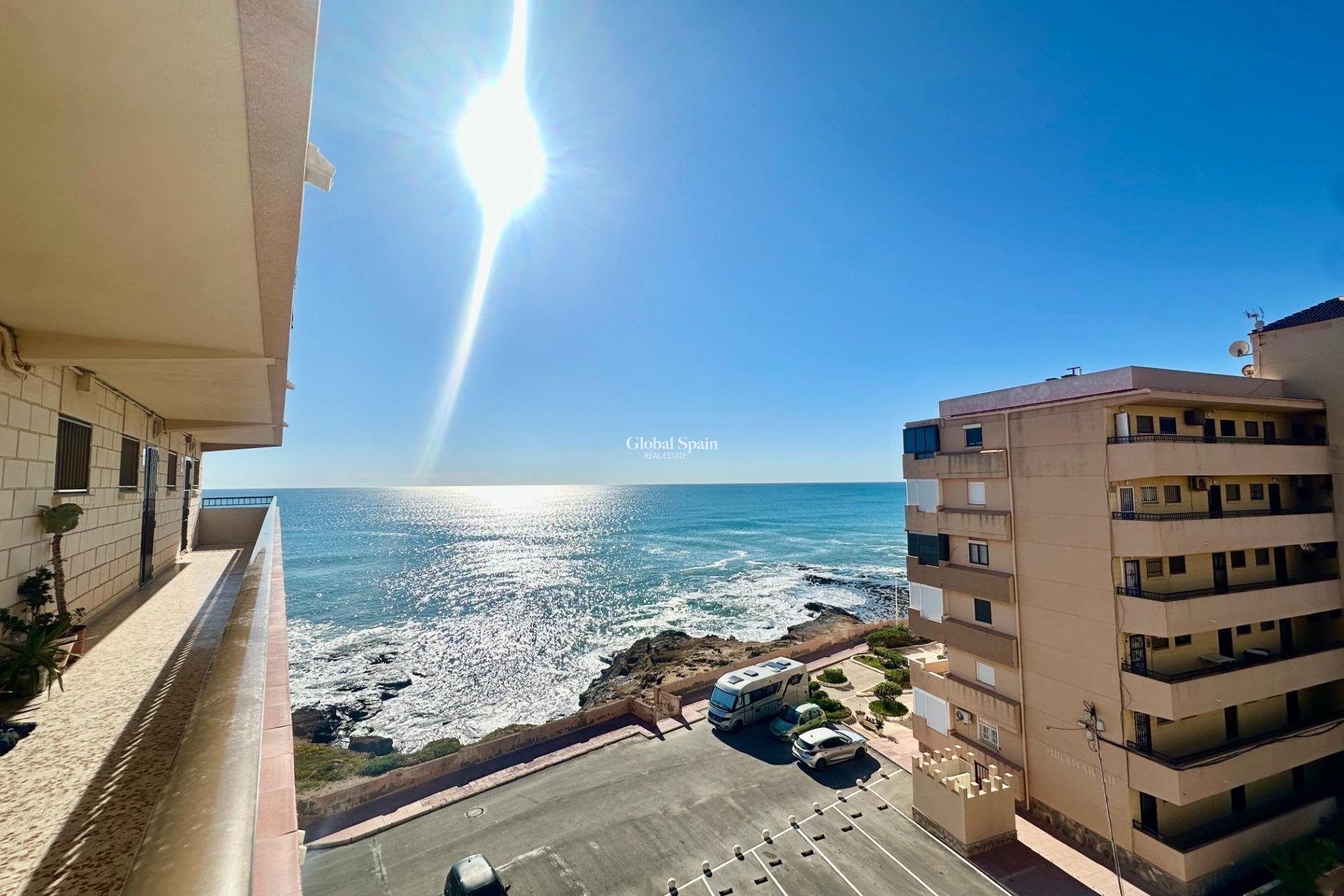 Odsprzedaż - MIESZKANIE -
TORREVIEJA - Cabo Cervera