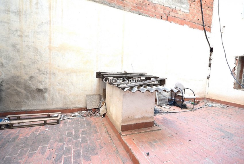 Odsprzedaż - MIESZKANIE -
TORREVIEJA - Center