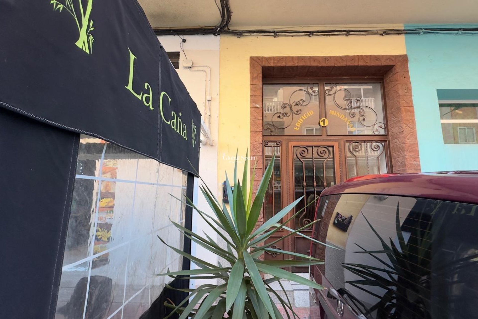 Odsprzedaż - MIESZKANIE -
TORREVIEJA - Center