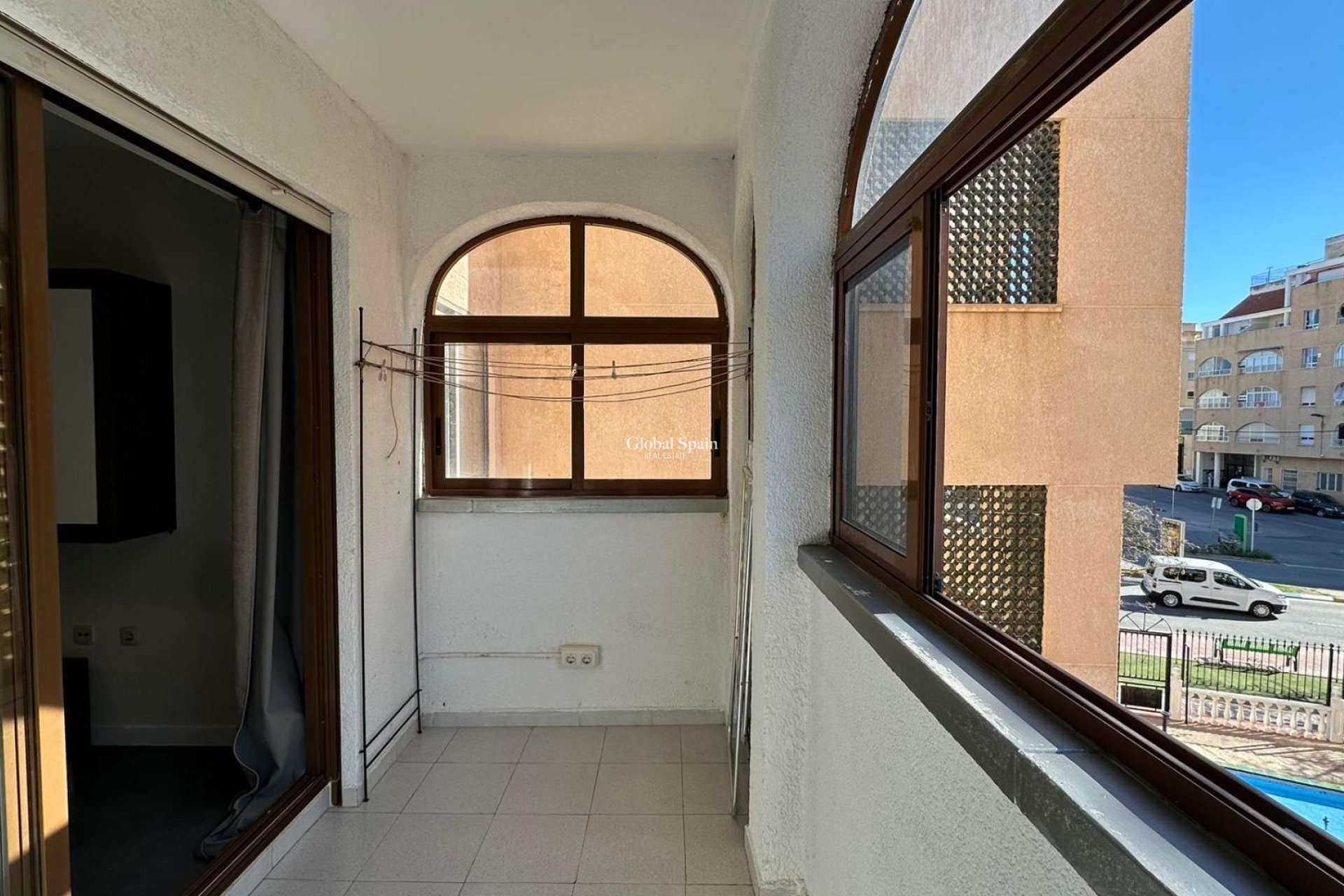 Odsprzedaż - MIESZKANIE -
TORREVIEJA - Center