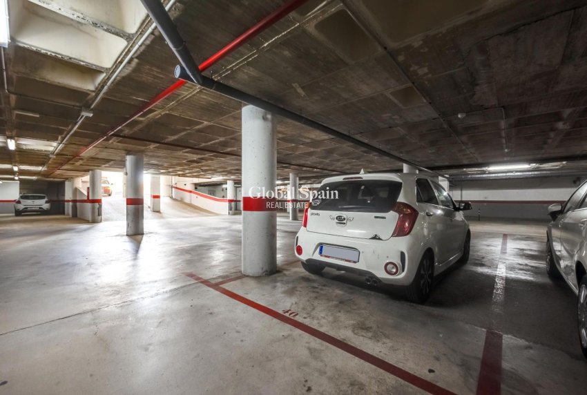 Odsprzedaż - MIESZKANIE -
TORREVIEJA - Center