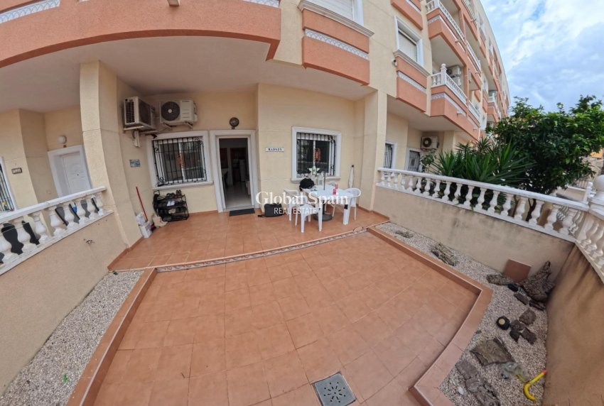 Odsprzedaż - MIESZKANIE -
TORREVIEJA - Center
